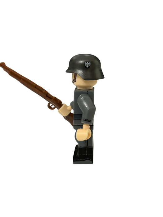 Custom Printed WW2 Minifigure German Soldier With Gun