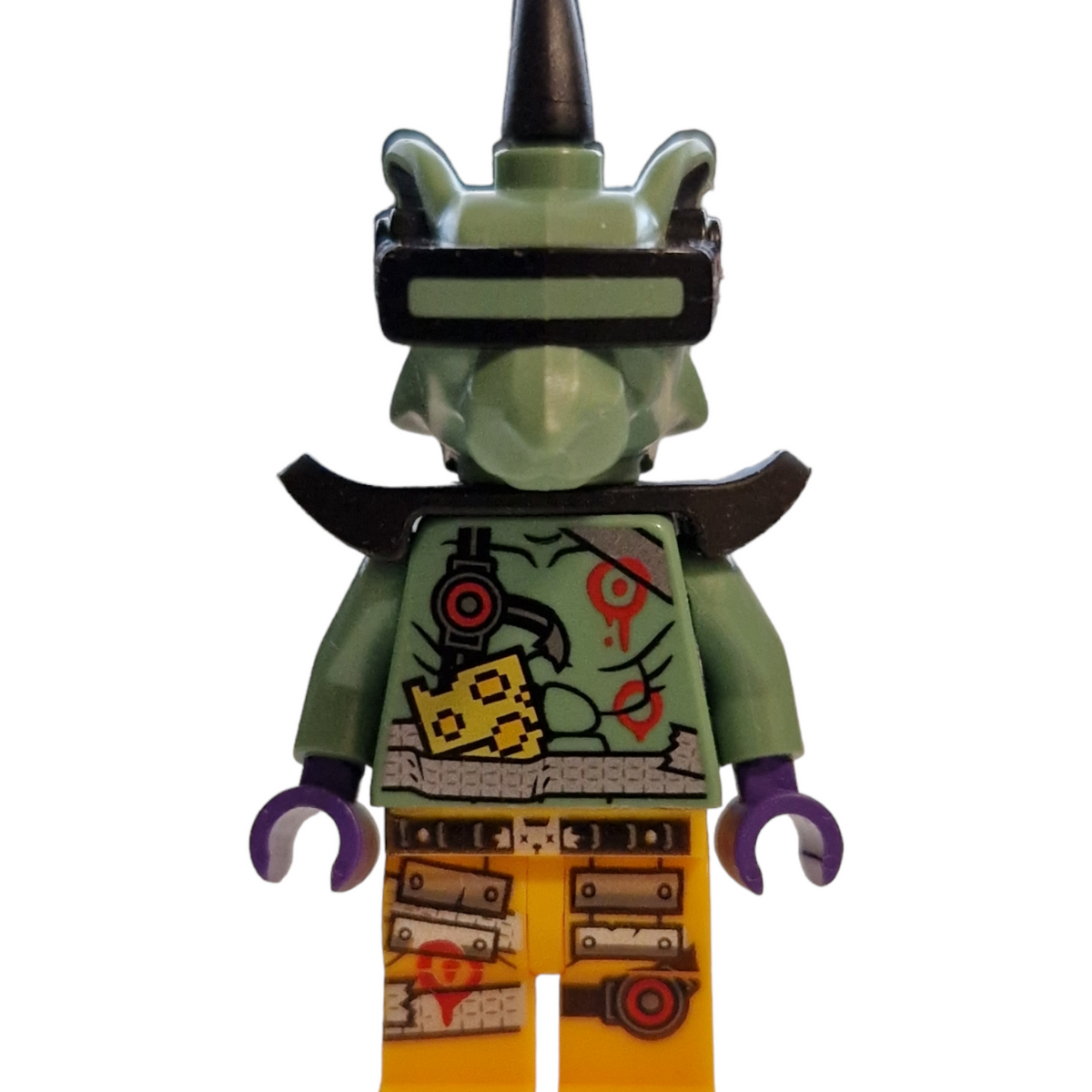 Lego Ninjago Hausner Shoulder Armor with Scabbard — EroBrickz